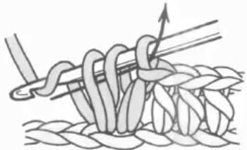 Half double crochet increase step 2: Complete the second half double crochet