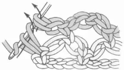 Solomon's Knot Step 8: Row 2 End Treatment